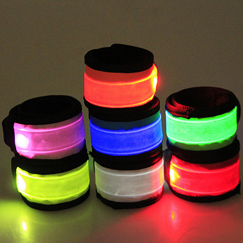 LED Light Up Wristbands for Me - Running Gear Of The Year avaliação e preço